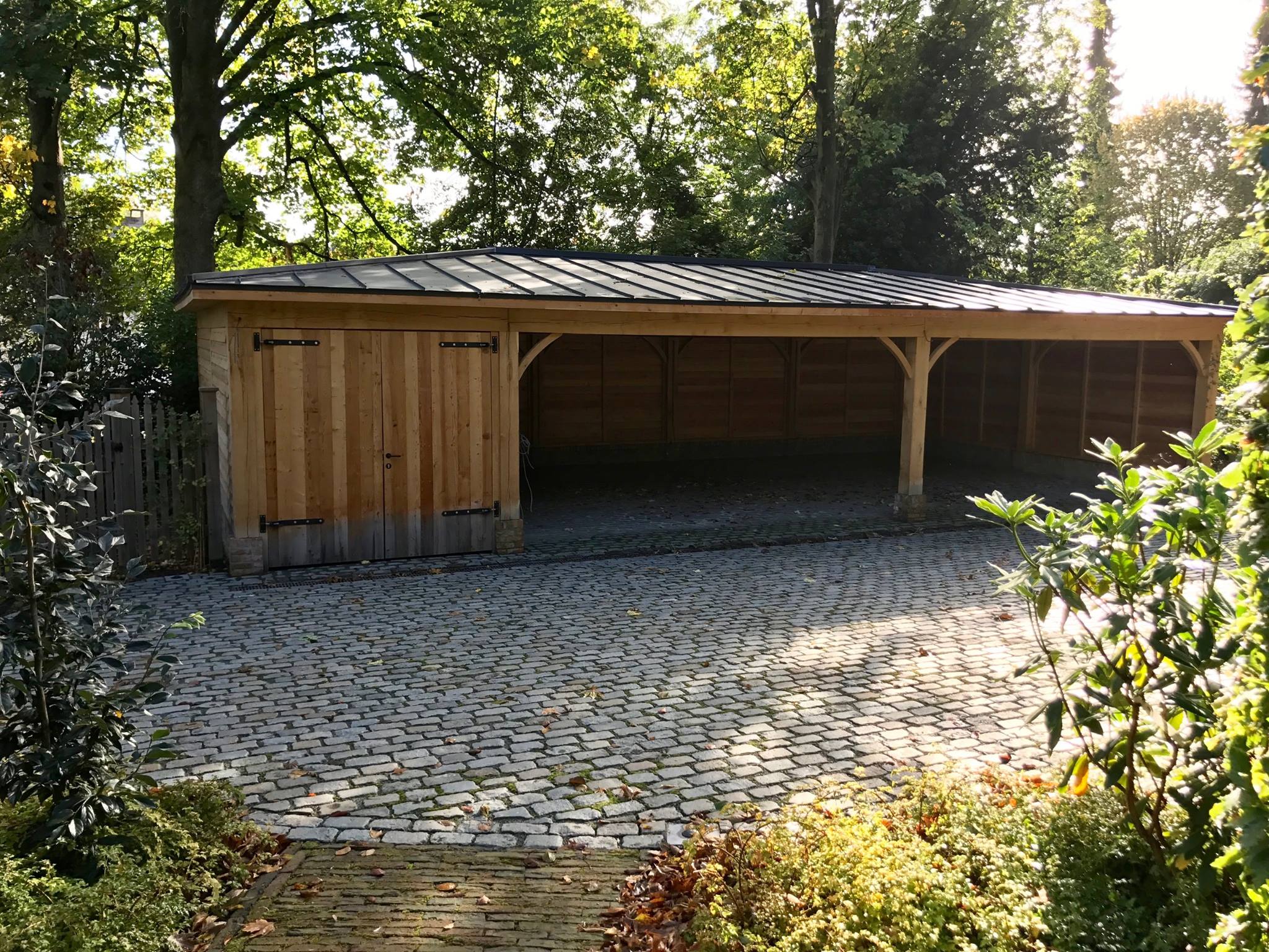 Carport en chêne — Taïga