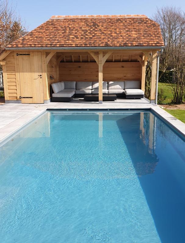 Pool-house